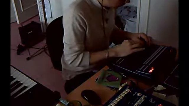 Minimal Electro Song live "My hh" смотреть онлайн
