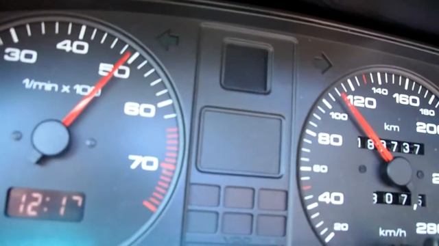 Audi 100 2.3E - Full throttle смотреть онлайн