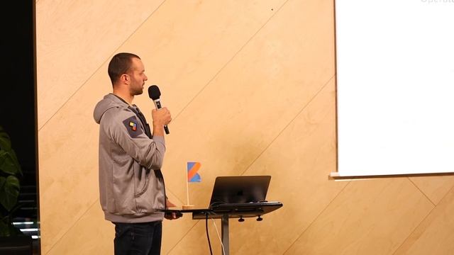 Ruby, Node.js, and Java developers walk into a Kotlin bar - Václav Chalupa смотреть онлайн