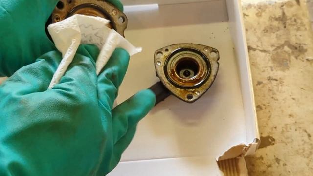 M271 Zentralmagnet / Magnet Nockenwellenversteller wechseln - Mercedes C Klasse W203 смотреть онлайн