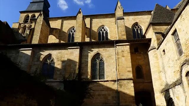 Sarlat la Caneda-Francia nº 557 смотреть онлайн