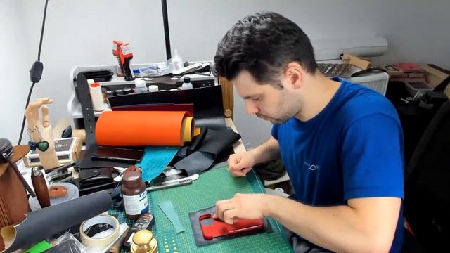 Перетяжка чехла кожей для Iphone 11pro Max