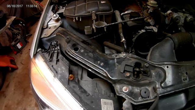 Mercedes c class front sidelights working but bulb failure warning on смотреть онлайн
