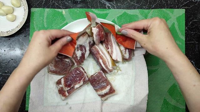 Соленное сало в специях за 1 сутки!!! смотреть онлайн
