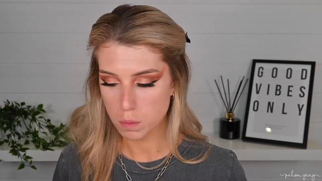 TESTING LOTTIE LONDON MAKEUP | EYESHADOW, VELVET SKIN TINT, FRECKLE TINT & MORE! | Review & Tutoria смотреть онлайн