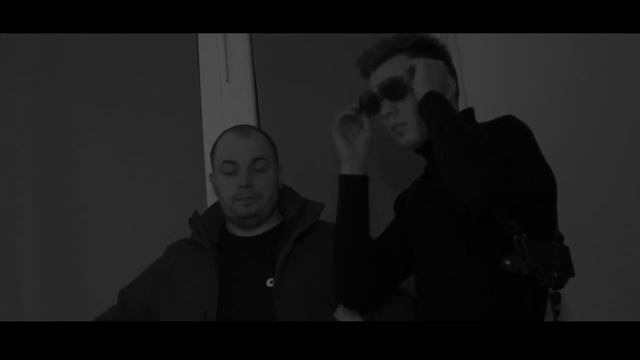 (16+) ПОЛИЦИЯ ВПИСОК. (КОГДА У ВАС МЁРТВАЯ ТУСА) смотреть онлайн