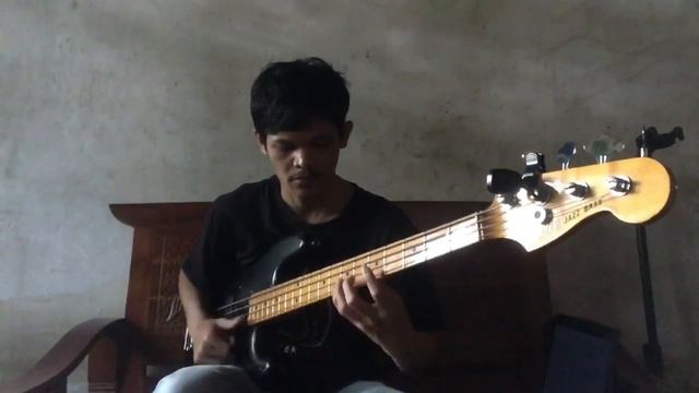 Fender Modern Player Jazz Bass (Cumulus Solo Bass - LP Septet) смотреть онлайн