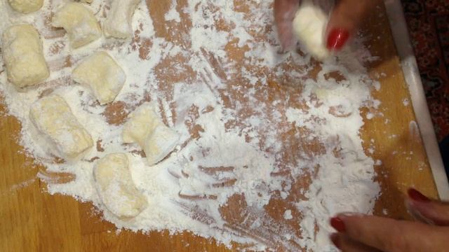 Я ГОТОВЛЮ ЛЕНИВЫЕ ВАРЕНИКИ. смотреть онлайн