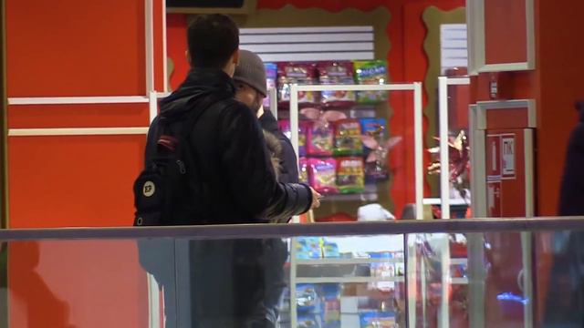 Как довести человека до паранойи.пранк смотреть онлайн