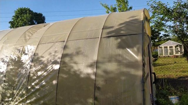 Обзор теплицы из арматуры. Теплица из арматуры часть 3. смотреть онлайн