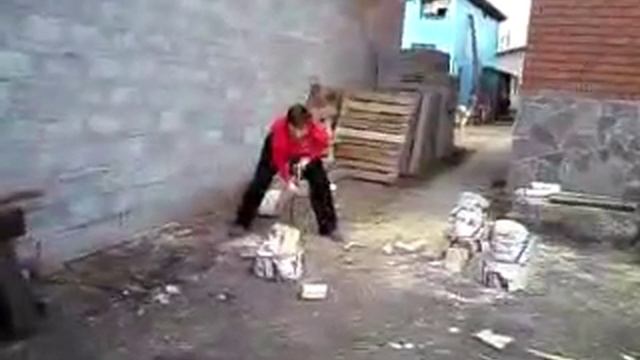Мастер-класс по расколу дров. смотреть онлайн