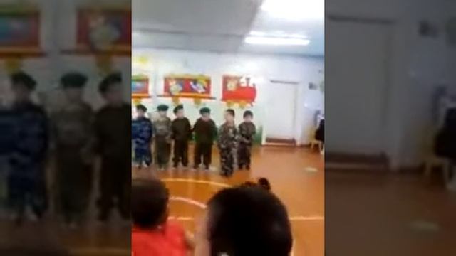 Юные якуты дают присягу в честь защитника Отчизны