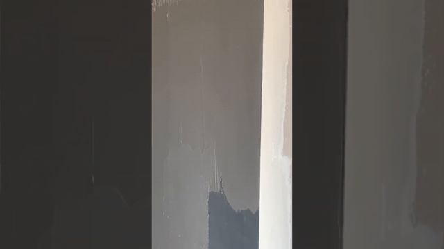 Тысяча линий из декоративной штукатурки на стене #shorts #декоративнаяштукатурка #гурадекор #ремонт смотреть онлайн