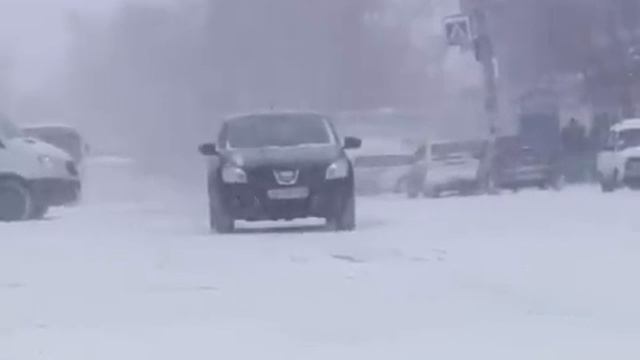 Зима подкралась незаметно. Опять смотреть онлайн