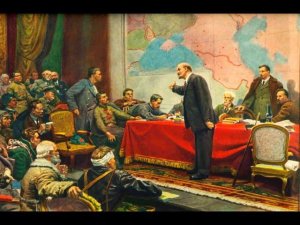 Первые революционные преобразования большевиков