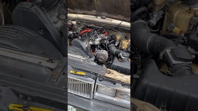 1987 Volvo 740 GLE Estate смотреть онлайн