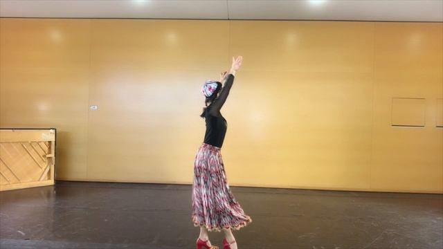 Uyghur Dance Lesson 3.