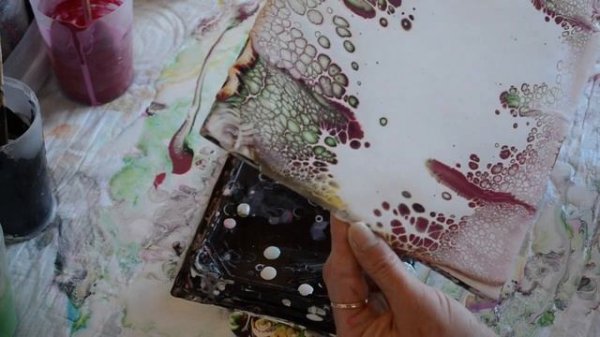 Так любимый всеми Bloom. Абстракция акрилом. Fluid art.