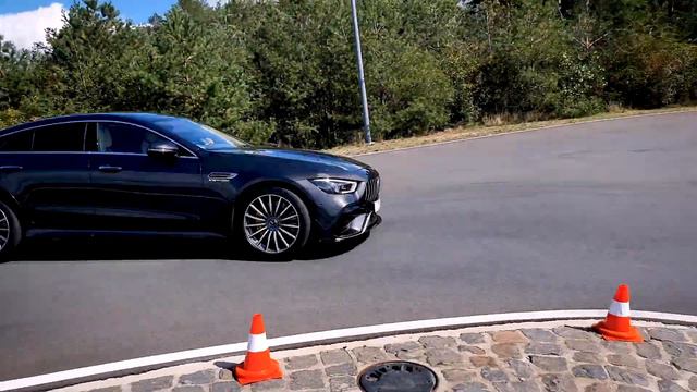 Pats Tracktest Mercedes Benz AMG GT63 S Nordschleifen Biest - Test Drive mit 4Matic+ POV 4 Door G смотреть онлайн