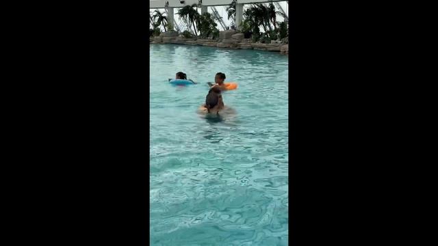 Айлин sky beach club бассейінде/qazaq family/ смотреть онлайн