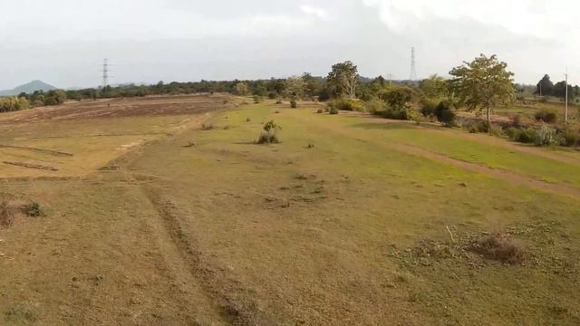 Runner 250 at NongNoi-01 смотреть онлайн