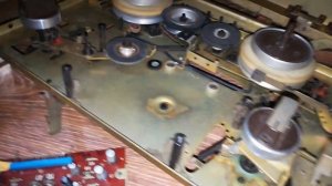 МНОГО ЗОЛОТА В САТУРН 202-2!!!РАЗБОР КАТУШЕЧНОГО МАГНИТОФОНА.