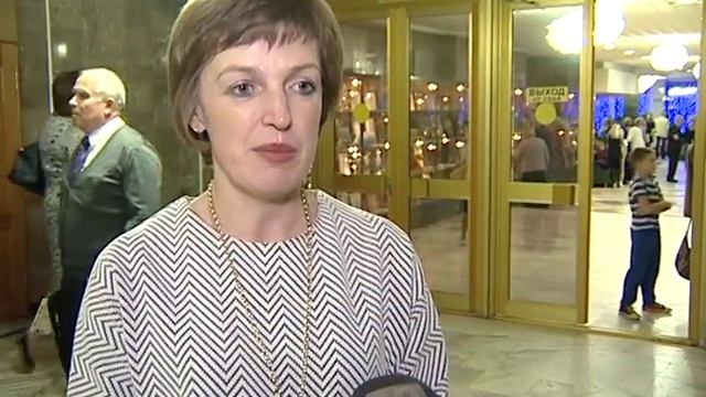 Цветы до сих пор украшают территорию детского сада № 60 в Череповце, несмотря на холода смотреть онлайн