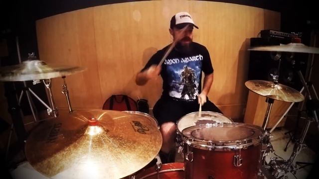 Black Sabbath - Iron Man (Drum Cover) смотреть онлайн