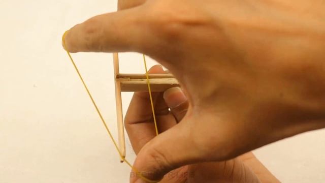 Diy Cross Bow - How To Make A Powerful Crossbow Shooting Game From Cardboard смотреть онлайн