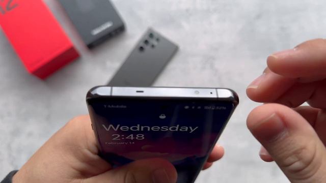 OnePlus 12 VS Samsung Galaxy S24 Ultra - Let’s Chat!
