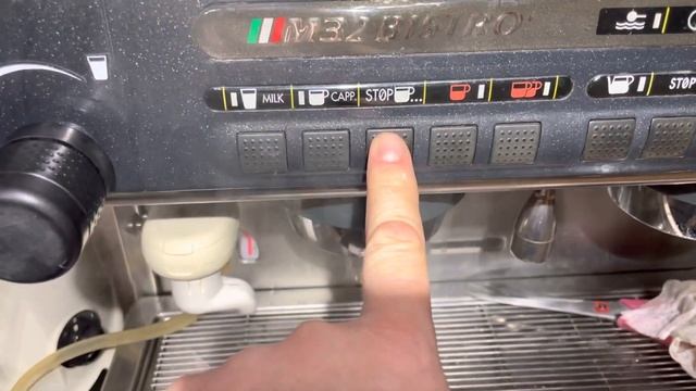 Пар La Cimbali M32 смотреть онлайн
