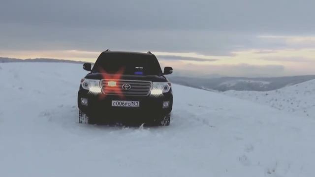 Ради кайфа. Toyota Land Cruiser 200