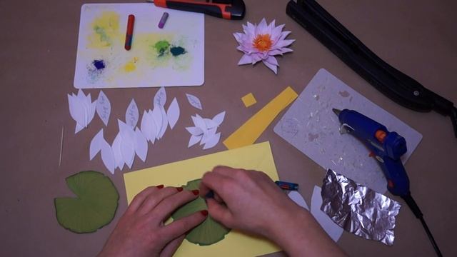DIY / Красивейшие кувшинки (водные лилии) из фоамирана - мастер класс - ЧАСТЬ 1 смотреть онлайн