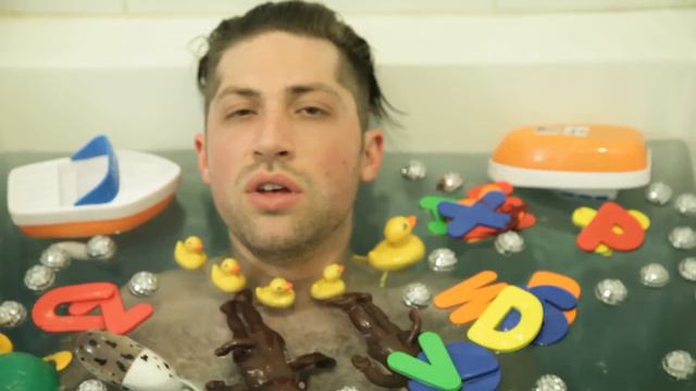 Mini Mansions- "Heart of Glass" OFFICIAL VIDEO смотреть онлайн