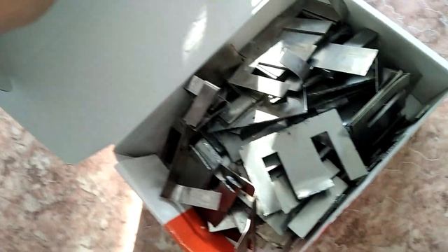 Обзор На Моих МОНСТРОВ ПОД КРОВАТЬЮ, или же хлам, накопившийся за 2 года смотреть онлайн