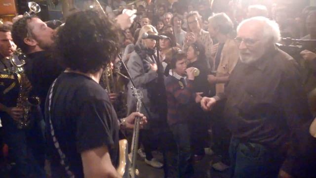 Paddy Sherlock's last gig at the Coolin Irish Pub in Paris смотреть онлайн