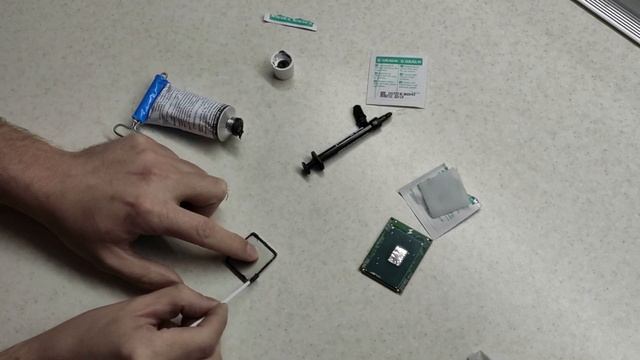 Крышка для QL2X/ жидкий метал против термопасты. Охлаждение мутанта смотреть онлайн