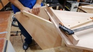 Как соединить тетиву из двух частей? Сборка лестницы из бука.