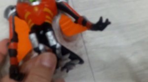 обзор фигурок бен тен 10 перезапуск