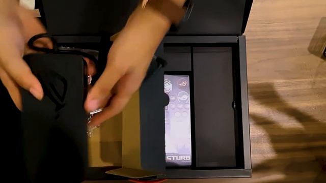 Unboxing the ASUS ROG GL703GS | techENT смотреть онлайн