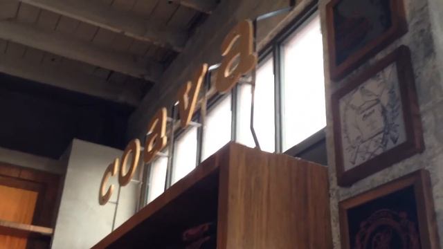 Дождливое утро. Кофе с собой в Coava