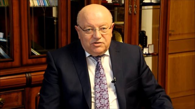 Поздравление директора Красногорского колледжа В М Демина с международным Днём учителя смотреть онлайн