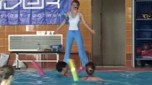 аквааэробика с нудлами