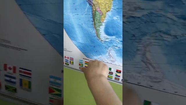 Карта мира и таблица Менделеева смотрим🤓 смотреть онлайн