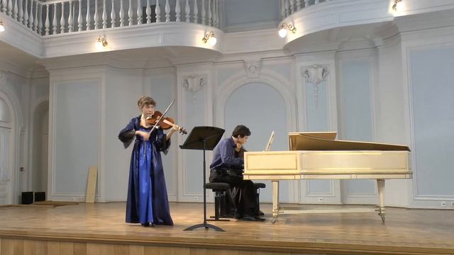 А.Шнитке. Менуэт и фуга. A.Schnittke. Menuet and fugue. смотреть онлайн