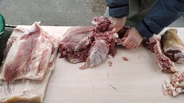 Задок свиной разделка для себя