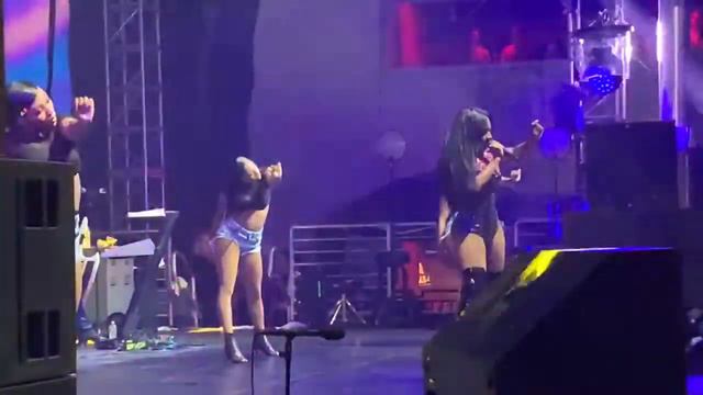 Normani performing Worth It/BOSS by Fifth Harmony on #HumanByOrientation Pride. смотреть онлайн
