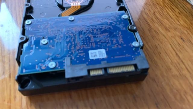 Краткий обзор жесткого диска: TOSHIBA HDWD130 (3 ТБ) смотреть онлайн