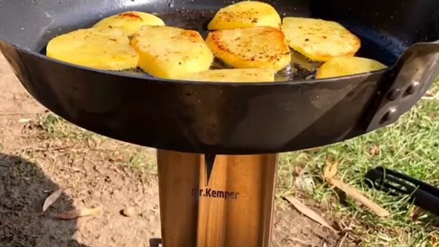 Топовый гаджет для кемпинга (походная печь щепочница) смотреть онлайн