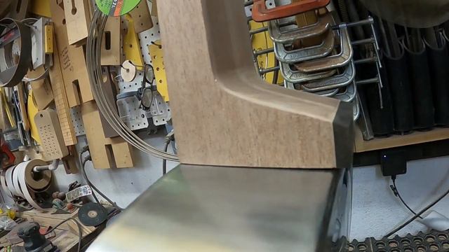 Steel Resonator guitar build | Build 2 | Ep 3 - Learning to polish mild steel смотреть онлайн